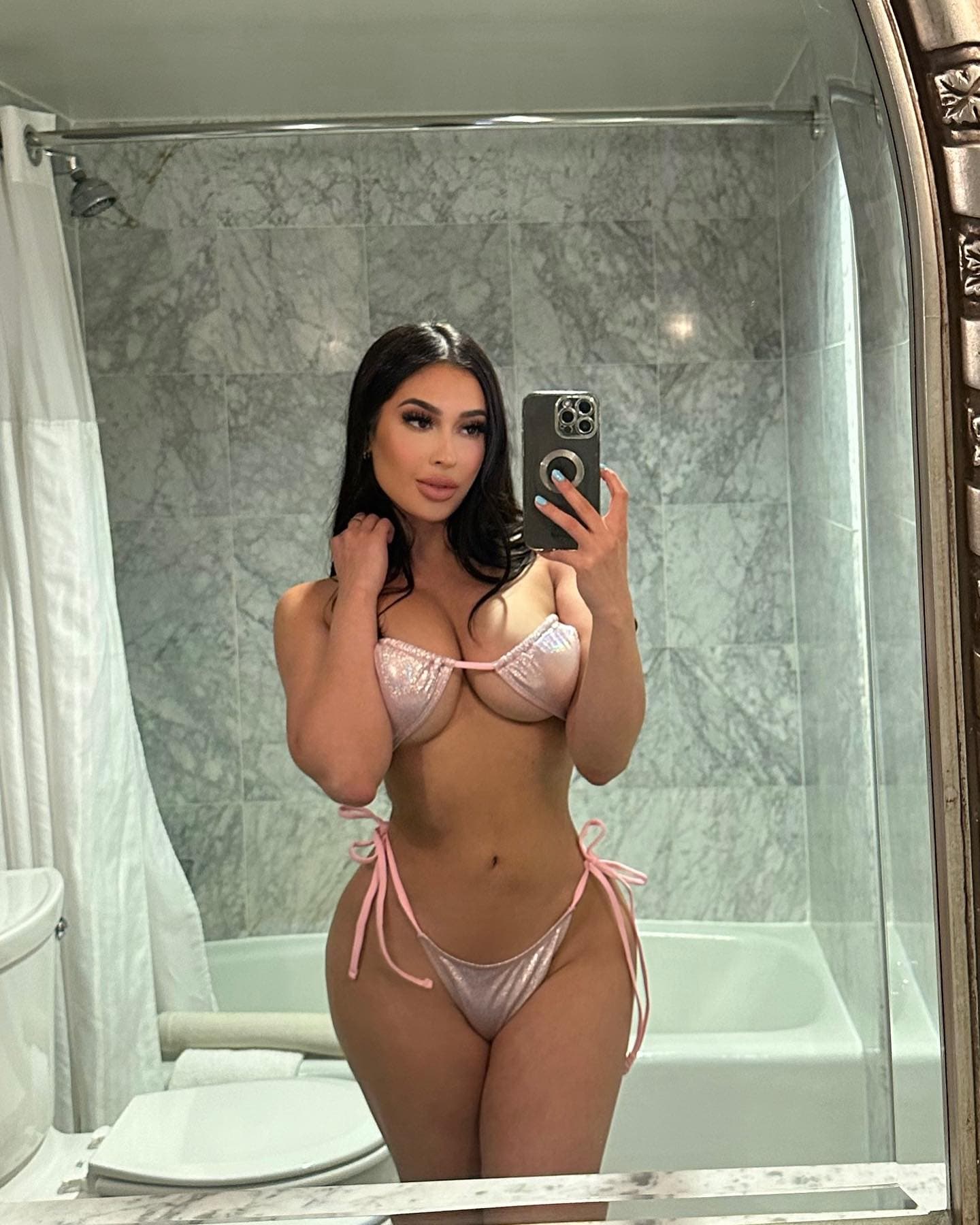 Explore Your Desires Escort Karina Business Bay - escort photo 4 in Dubai