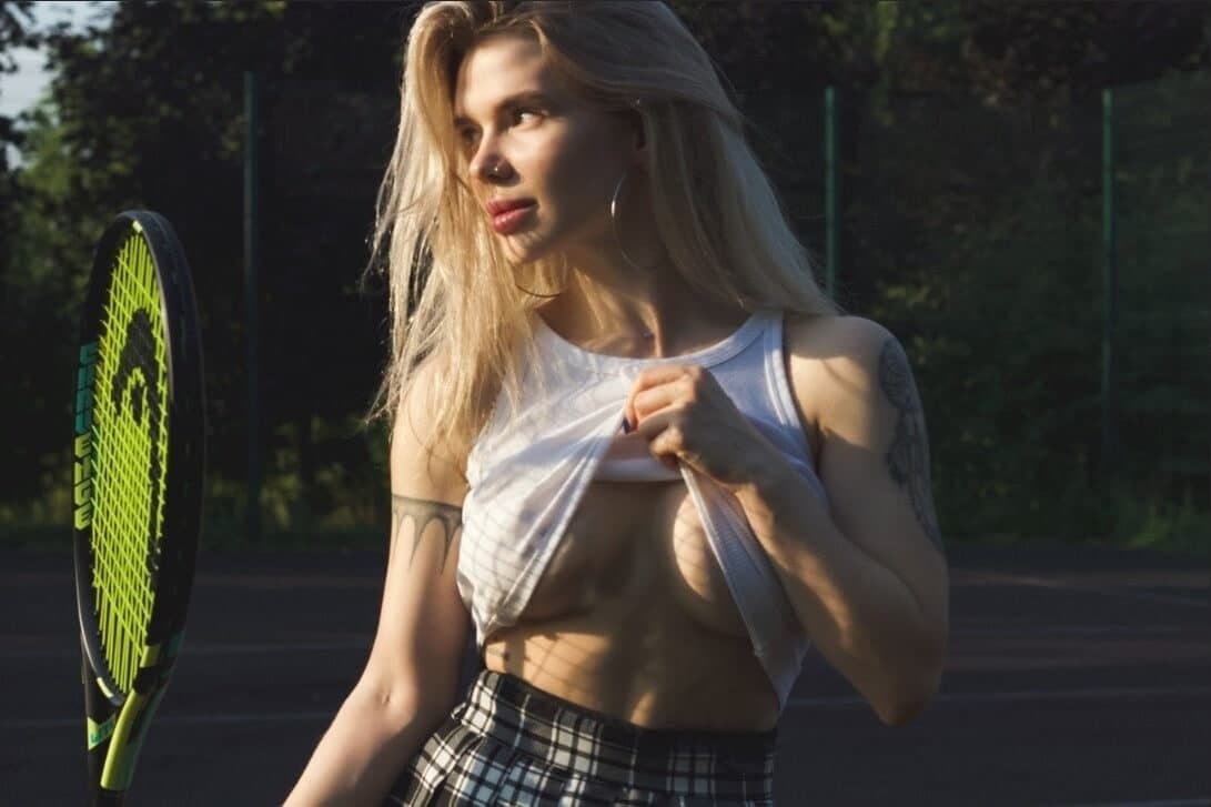 Elena - escort photo 2 in Dubai