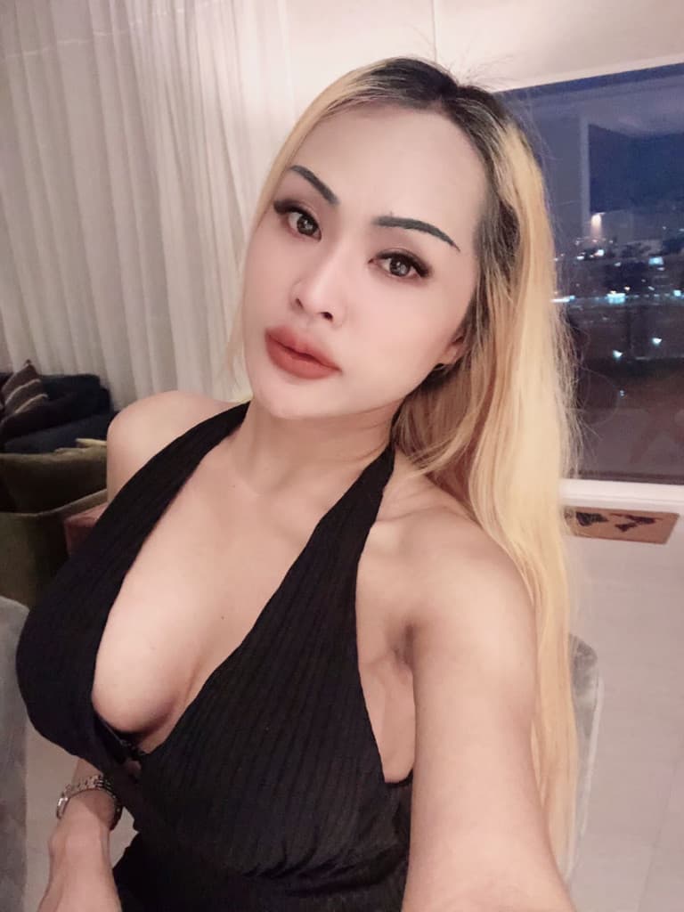 Shanana - escort photo 5 in Dubai