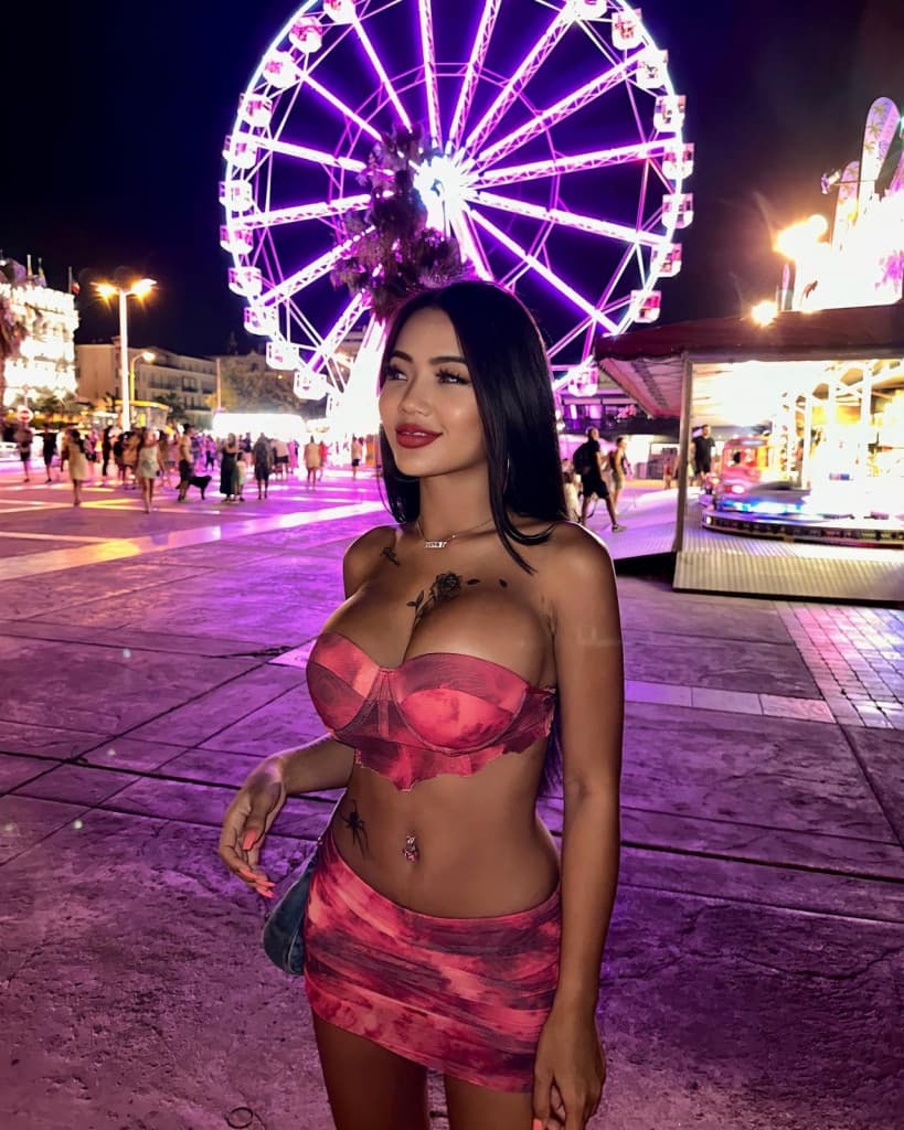Serena - escort photo 11 in Dubai