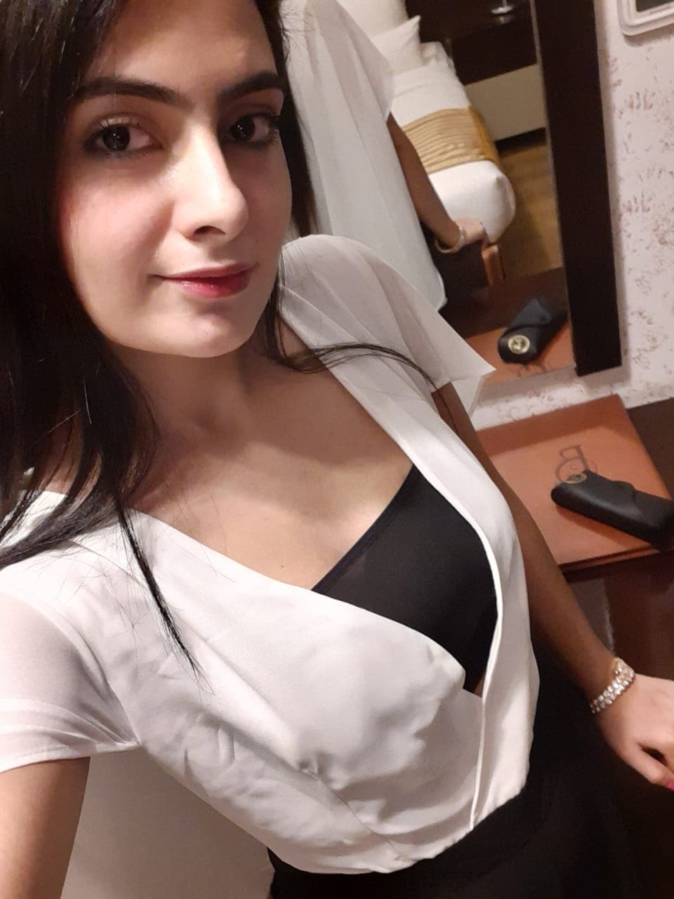 Sonam - escort photo 1 in Dubai