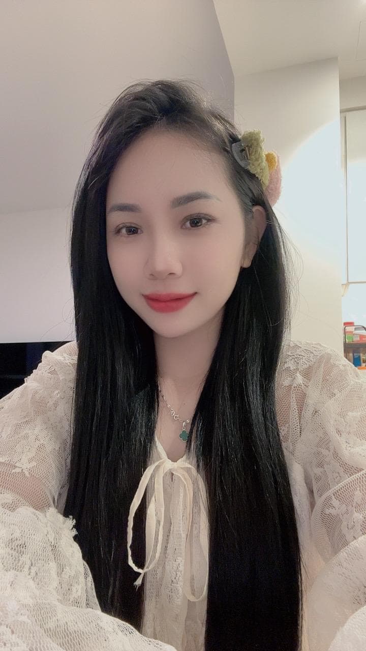 Trà My - photo