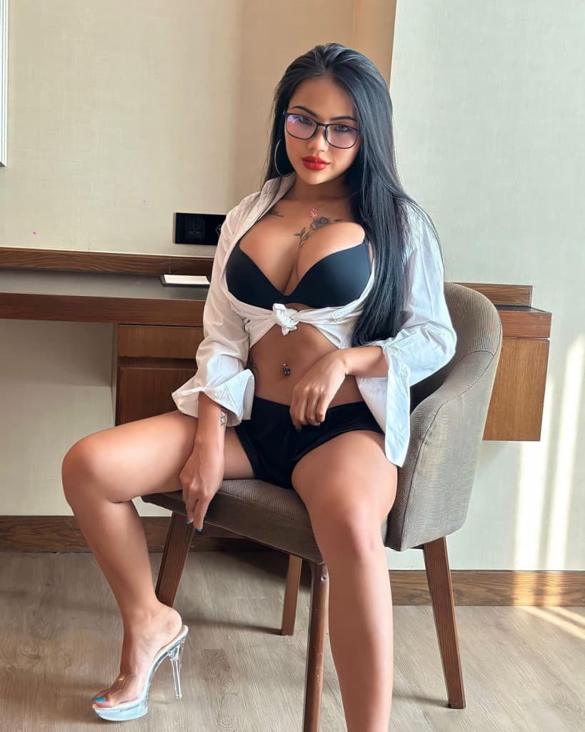 Serena - escort photo 7 in Dubai